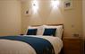 Creagan Glas Cottage double bed